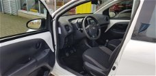 Toyota Aygo - 1.0 VVT-i x-now