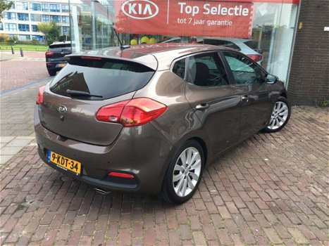 Kia Cee'd - 1.6 GDI Super Pack Premium * FULL OPTIONS: NAVI | LEDER | CRUISE | P.SENSOREN+CAMERA | E - 1