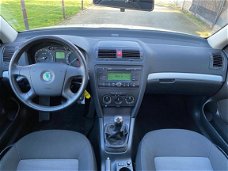 Skoda Octavia Combi - 1.6 Ambiente Airco|Cruise Control|Audio