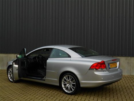 Volvo C70 Convertible - 2.4i Momentum Clima / PDC / Cruise Control / Nederlandse Auto - 1