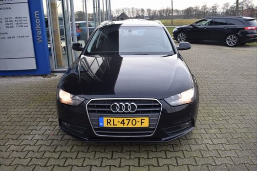 Audi A4 Avant - 2.0 TDI 150 PK AUTOMAAT Pro Line - 1