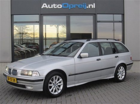 BMW 3-serie Touring - 316i Executive Clima, Xenon, Trekhaak, Nette auto - 1