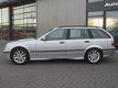 BMW 3-serie Touring - 316i Executive Clima, Xenon, Trekhaak, Nette auto - 1 - Thumbnail