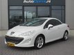 Peugeot 308 - CC 1.6 THP Noir en Blanc 156pk NAVI, Leder, PDC, Dealer - 1 - Thumbnail