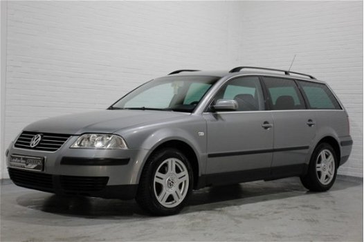 Volkswagen Passat Variant - 1.9 TDI H5 131pk, Climate, Cruise, PDC achter, Voorstoelen verwarmbaar, - 1