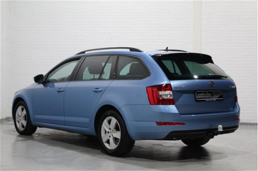 Skoda Octavia Combi - 1.6 TDI Greenline Businessline 111pk Navi, PDC Achter, Stoelverwarming, DAB, C - 1