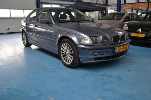 BMW 3-serie - 3 E46 318I SEDAN - 1