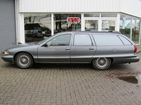 Chevrolet Caprice - CLASSIC WAGON BEGRAFENISAUTO NIEUWE APK BIJ AFLEVERING - 1