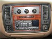 Chevrolet Caprice - CLASSIC WAGON BEGRAFENISAUTO NIEUWE APK BIJ AFLEVERING - 1 - Thumbnail
