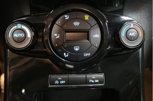 Ford Fiesta - 1.0 EcoBoost 100PK 5D Titanium Navigatie Climatecontrol Cruisecontrol Parkeersensoren - 1