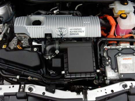 Toyota Auris - 1.8 HYBRIDE LEASE PRO + 12 MND BOVAG - 1