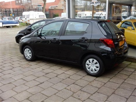 Toyota Yaris - 1.0 VVTi ASPIRATION + 12 MND BOVAG - 1