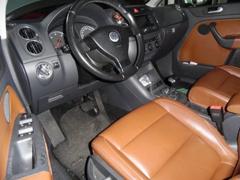 Volkswagen Golf Plus - 2.0 TDI 103KW DSG Comfortline Sochi Edition BMT - 1