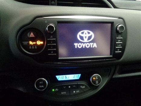 Toyota Yaris - 1.0 VVT-i Energy 5 deurs - 1