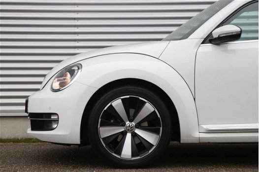 Volkswagen Beetle - 1.2 TSI 105pk Navigatie PDC Clima 18'' Lichtmetalen velgen 116 - 1