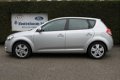 Kia Cee'd - 1.4 CVVT 90pk X-ecutive 5-drs - 1 - Thumbnail