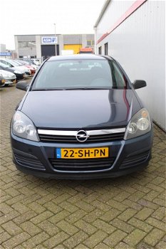 Opel Astra - 1.8 16V 5-DEURS Sport AIRCO Trekhaak - 1