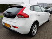 Volvo V40 - 2.0 D2 120PK Momentum Business - 1 - Thumbnail