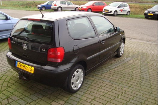 Volkswagen Polo - 1.4-16V Trendline - 1