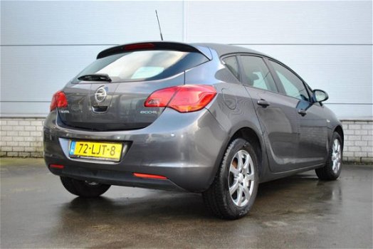 Opel Astra - 1.4 Edition Sensoren | Lm velgen - 1