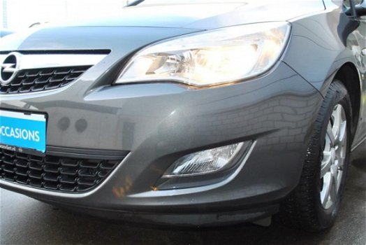 Opel Astra - 1.4 Edition Sensoren | Lm velgen - 1