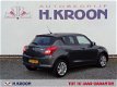 Suzuki Swift - 1.2 Select Met Navigatie en AllSeason banden, tot 10 jaar garantie - 1 - Thumbnail