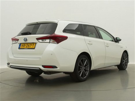 Toyota Auris Touring Sports - 1.8 Hybrid Business Pro - 1