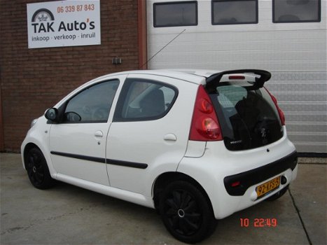 Peugeot 107 - 1.0-12V Sublime 5 deurs/Airco/dakraam/NAP - 1