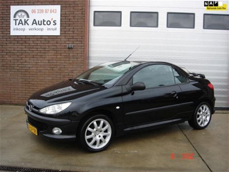 Peugeot 206 CC - 2.0-16V Zwart/Airco Climate/Leer/NAP - 1