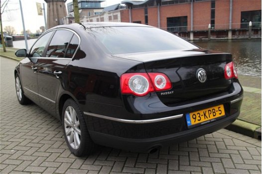 Volkswagen Passat - 1.4 TSI Comfortline BlueMotion - 1