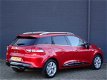 Renault Clio Estate - TCe 90 PK Limited Navi/Airco/Radio-DAB-USB/Bluetooth/Cruise control/Parkeersen - 1 - Thumbnail