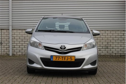 Toyota Yaris - 1.3 VVT-i Aspiration | NAVIGATIE | AIRCO | CRUISE CONTROL | ONDERHOUDGESCHIEDENIS | - 1