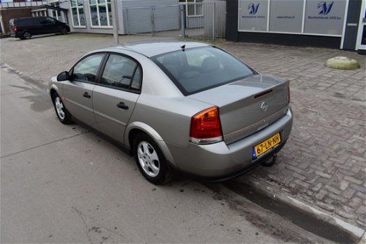 Opel Vectra - 1.8-16V Comfort Navigator - 1