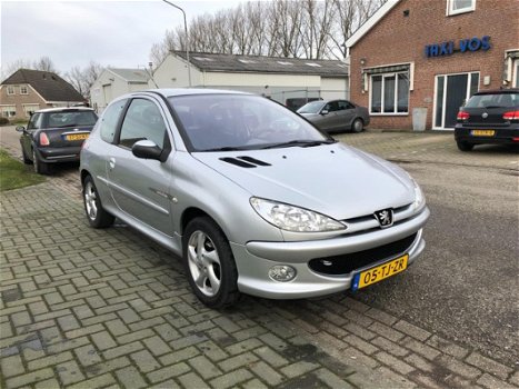 Peugeot 206 - 1.4-16V Quiksilver /AIRCO/NAP/APK 12-2020/ - 1