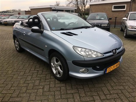 Peugeot 206 CC - 1.6-16V Bj 2002 AUTOMAAT inruil mogelijk - 1