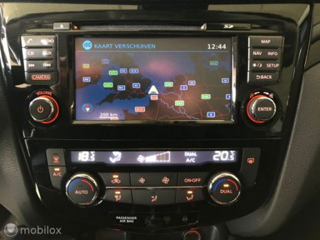 Nissan Qashqai - 1.6 N-Connecta NAVI 360 CAMERA PANO KEYLESS PDC - 1