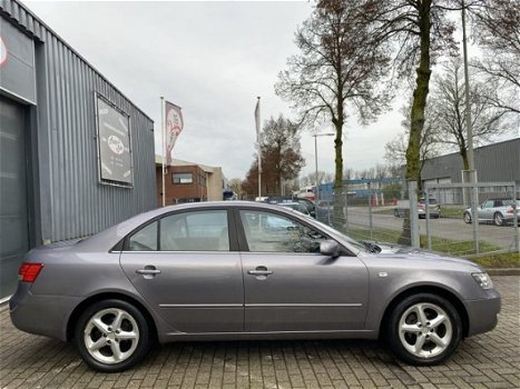 Hyundai Sonata - 2.4 Style Automaat, ECC, Cruise, PDC - 1