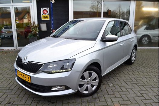 Skoda Fabia - 1.2 TSI 90pk First Edition Ambition ECC / PDC / CRUISE / 36109 km - 1