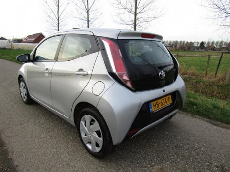 Toyota Aygo - 1.0 VVT-i x-play 5 drs, origineel NL en NAP - 1