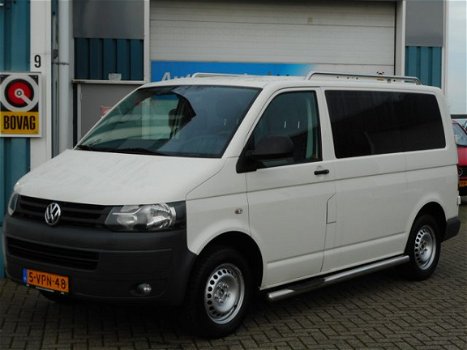 Volkswagen Transporter - 2.0 TDI L1H1 DC Trendline / Cruise / Airco / Navi / Trekhaak / 141Pk - 1