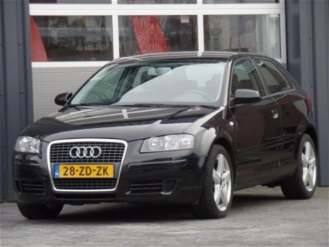 Audi A3 - 1.4 TFSI Attraction Pro Line Climatecontrol Cruisecontrol Navigatie - 1