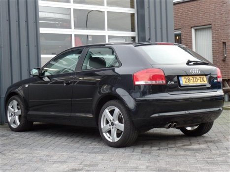 Audi A3 - 1.4 TFSI Attraction Pro Line Climatecontrol Cruisecontrol Navigatie - 1