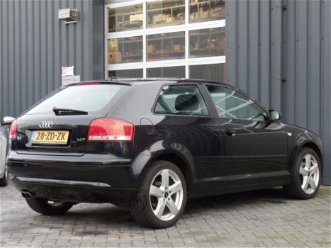 Audi A3 - 1.4 TFSI Attraction Pro Line Climatecontrol Cruisecontrol Navigatie - 1