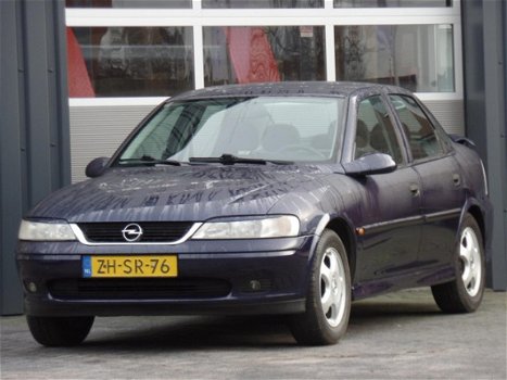 Opel Vectra - 1.6-16V Pearl Lm velgen Trekhaak Apk 04-03-2021 - 1