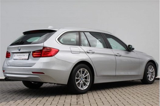 BMW 3-serie Touring - 316i Automaat | Xenon verlichting | Navigatiesysteem | Parkeersensoren | Clima - 1