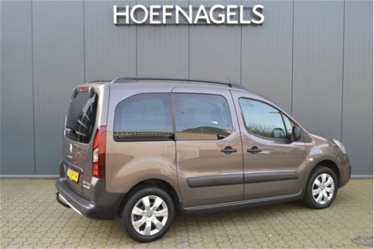 Citroën Berlingo - 1.2 PureTech XTR * 110 pk Turbo * Navigatie * Pdc Voor + Achter - 1