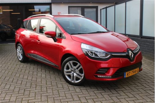 Renault Clio - 1.2 16V SW Cruise Airco Navi Trekhaak - 1