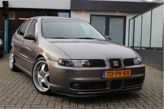 Seat Leon - 1.8-20VT Topsport Getuned Cupra Interieur Clima - 1