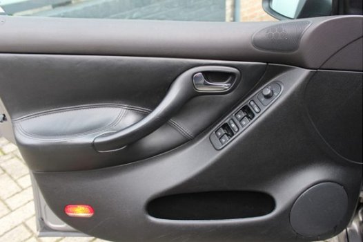 Seat Leon - 1.8-20VT Topsport Getuned Cupra Interieur Clima - 1