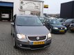 Volkswagen Touran - 2.0 TDI Highline Business PDC|Clima|Cruis controle| - 1 - Thumbnail